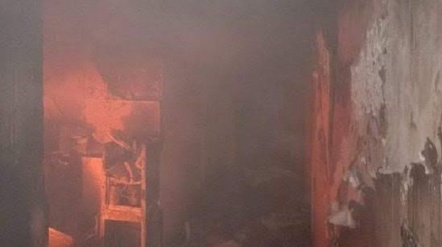 مصر: وفاة طفلين وإصابة شقيقهما وأمهم في حريق داخل شقّة