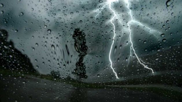 طقس السبت: أمطار رعدية في بعض الجهات