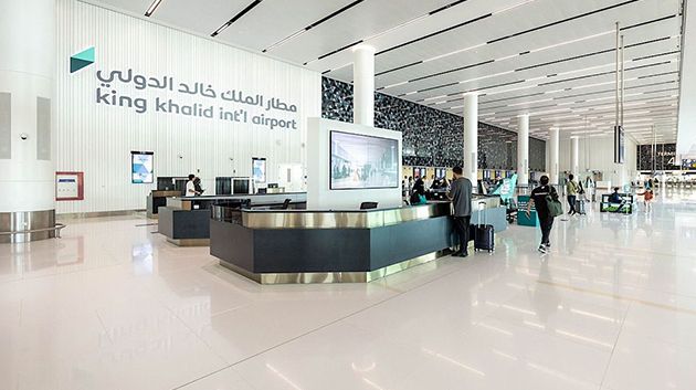 الرياض: استمرار إغلاق مطار الملك خالد وسط تحذيرات أمريكيّة