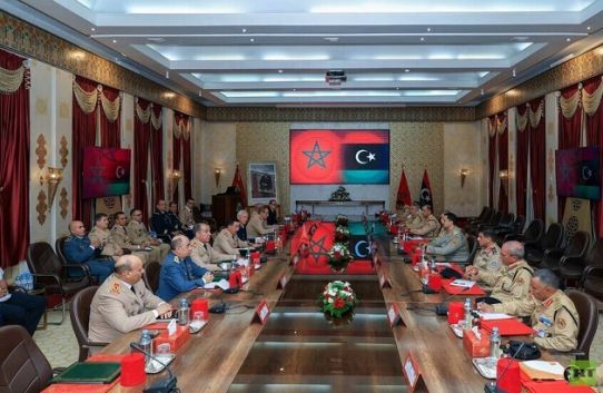 حفتر يبحث مع المغرب تعزيز التعاون العسكري والأمني