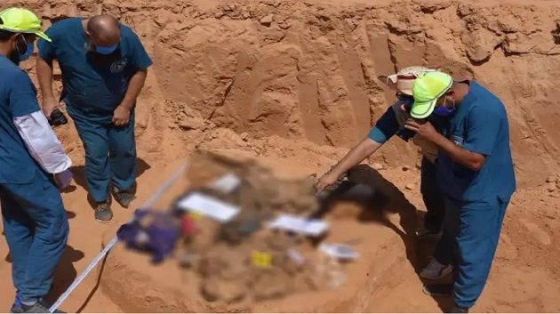 ليبيا: التعرّف على هوية 6 من ضحايا المقابر الجماعية
