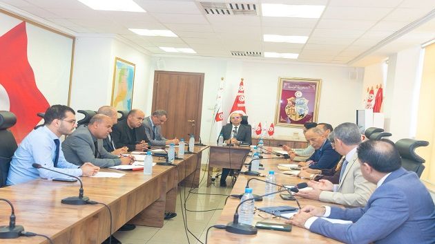 جلسة عمل لمتابعة تقدّم إنجاز مركز نداء خاص بهيئة الانتخابات