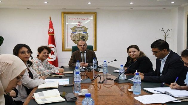 المصادقة على الميثاق البياني الخاص بعلامة 'صنع في تونس'