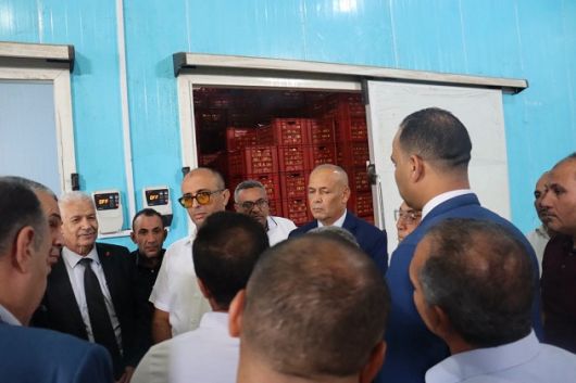 خلال زيارة عمل إلى المهدية.. وزير التجارة يؤكد تشجيع الدولة لمخازن التبريد