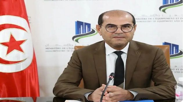 الزواري: التحولات الصناعية العالمية تفرض على تونس إعادة النظر في موقعها الصناعي