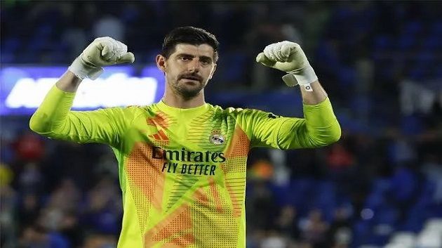 ريال مدريد يعلن اصابة كورتوا