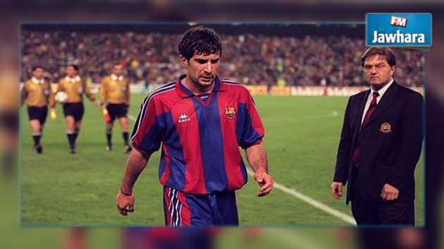 برشلونة تمنع فيغو من المشاركة في مباراة النجوم القدامى