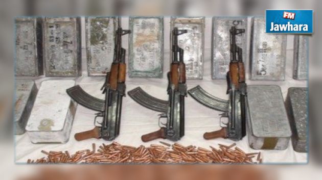 ايقاف 5 سيارات تهريب وحجز سلاحين كلاشنكوف و54 خرطوشة