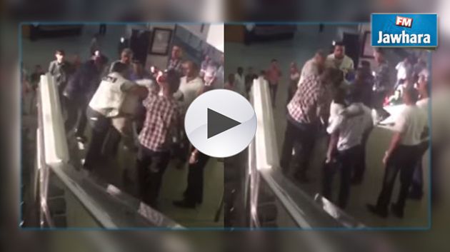 عونا أمن يعتديان بالعنف على دبلوماسي سينغالي في مطار قرطاج (فيديو)