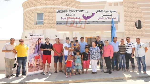 لاعبو  الإتحاد المنستيري لكرة السلة في زيارة لجمعية صوت الطفل بالمنستير