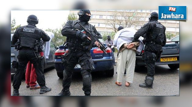 فرنسا تحقق مع 3 مشتبه بهم في التخطيط لهجوم ارهابي