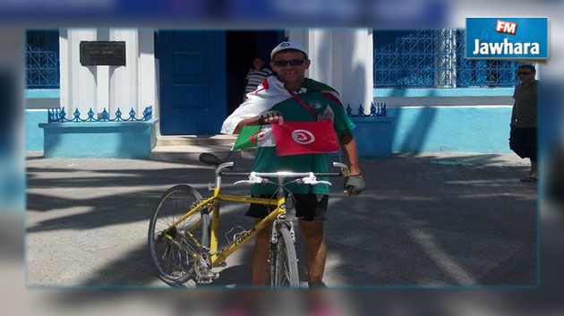 جزائري يزور سوسة على متن دراجة هوائية