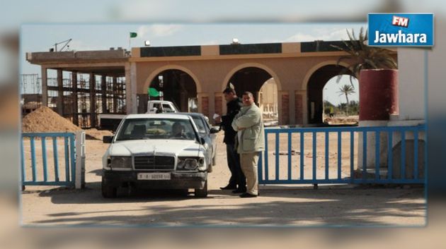 معبر الذهيبة يسجل أعلى حصيلة يومية في عدد الوافدين إلى تونس