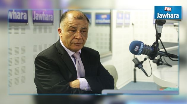 جلول حول الأزمة مع النقابات : لا أؤمن بالجماهيرية والقرار الأخير بيدي