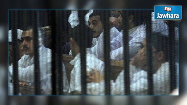 مصر : الحكم بسجن 26 ضابطا عسكريا بتهمة محاولة انقلاب