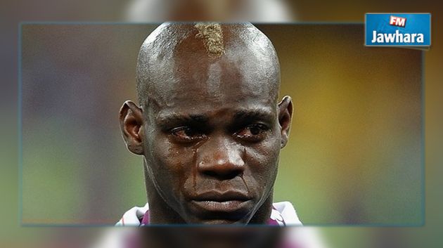 ميلان يفرض القواعد السلوكية لسلاح الجو على لاعبه بالوتيلي