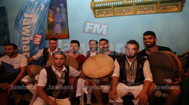 جوهرة أف أم تحتفل مع جماهير النجم الساحلي في فضاء دار قمر