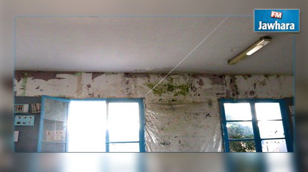 وزير التربية يقرّر غلق مدرسة ابتدائية بمرناق