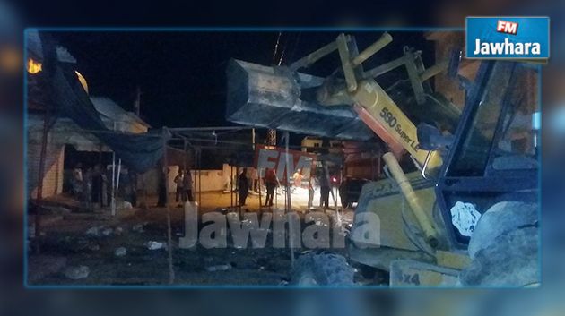 منوبة : تنفيذ 23 قرار هدم لأكشاك فوضوية