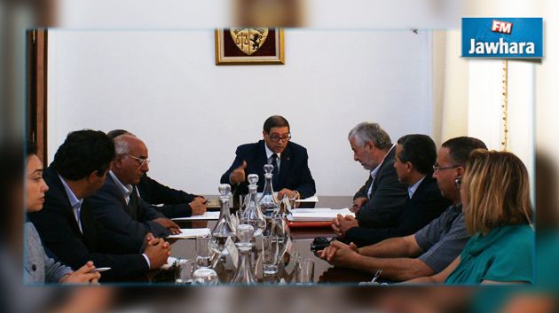 بعد الاعتداء عليهم : الفلاحون في اجتماع مع رئيس الحكومة