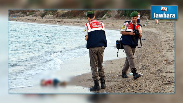 ايقاف مهربين سوريين على علاقة بغرق الطفل بشواطئ تركيا