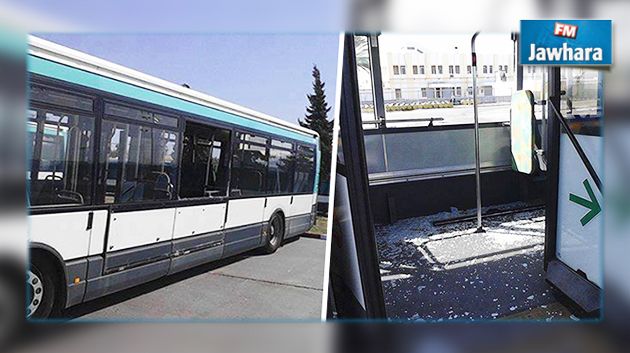 في أول أيام عمل للحافلات المستوردة : تلاميذ يهشمون بلورها