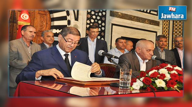 العباسي يكشف عن تفاصيل الزيادات في أجور القطاع العام