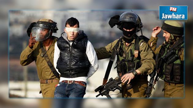 قوات الاحتلال تعتقل 20 فلسطينيا في حملة مداهمات واسعة