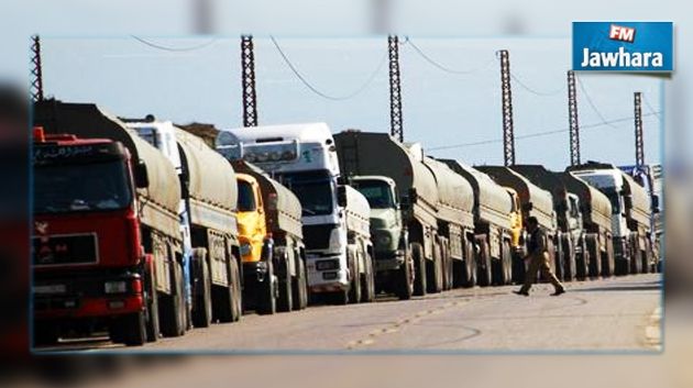غلق الطريق الرابطة بين بن قردان وراس جدير احتجاجا على قيود ليبية