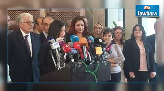 32 نائبا عن نداء تونس يلوحون بالإستقالة