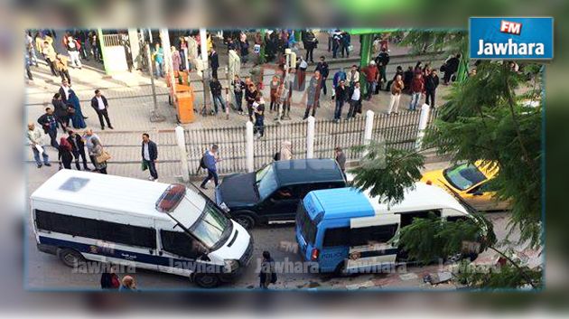 العاصمة : أحد الباعة المتجولين يعتدي على عون أمن بالحجارة