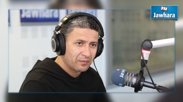زبير بية : يجب أن تبتعد السياسة على الكرة