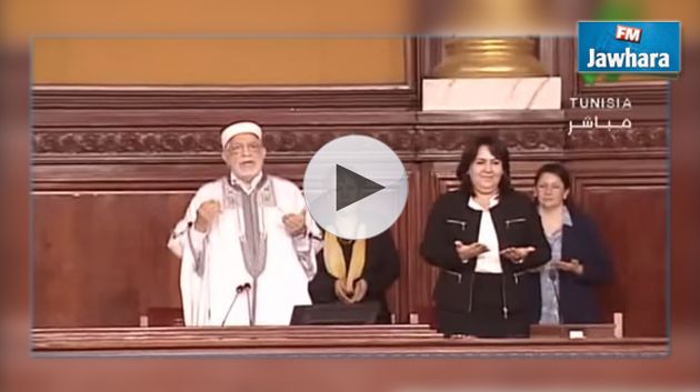 إشعار من السفارة الجزائرية لمجلس النواب بسبب نعيه المناضلة جميلة بوحيرد وهي تُرزق