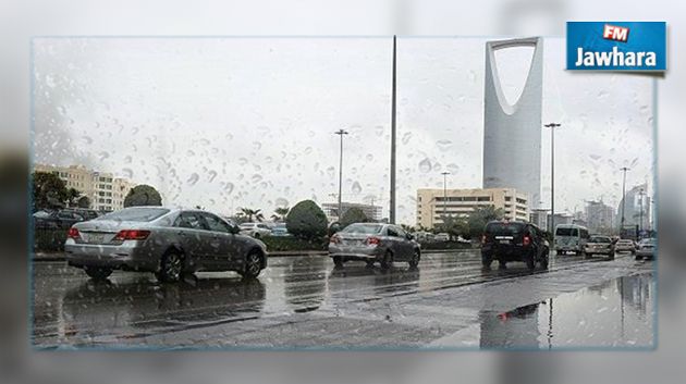 موجة أمطار غزيرة تشهدها السعودية اليوم