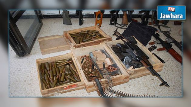 الداخلية تنشر تفاصيل حجز أسلحة ومتفجرات في سوسة