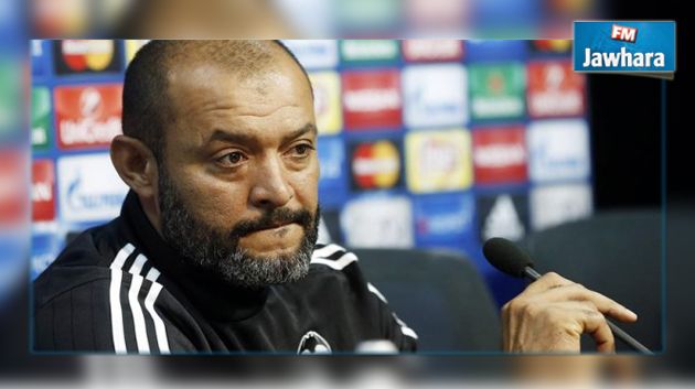 مدرب عبد النور يستقيل من تدريب فالنسيا