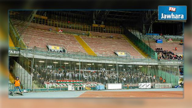 تخوفا من الشغب .. الشرطة الإيطالية تضع الجماهير البولندية في