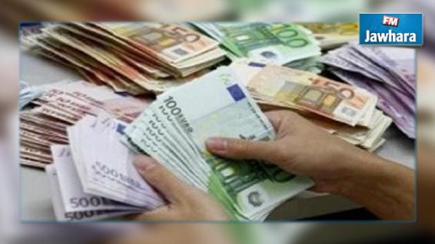 الديوانة تحبط محاولة تهريب عملة أجنبية
