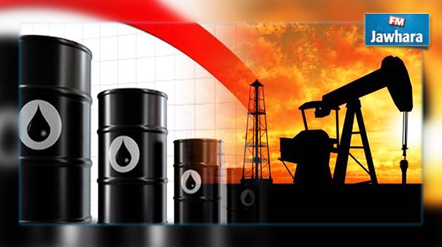أسعار النفط تتراجع لأدنى مستوياتها منذ 11 عاما