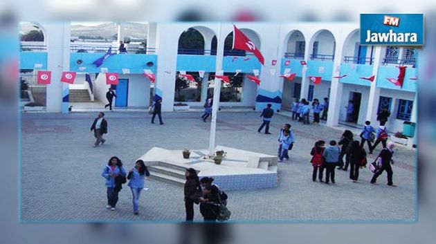 خبير اقتصادي يدعو إلى إلغاء مجانية التعليم بالنسبة لأبناء الطبقة الميسورة