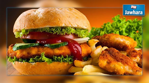 دراسة : تناول الوجبات الخفيفة ليلا يضعف الذاكرة