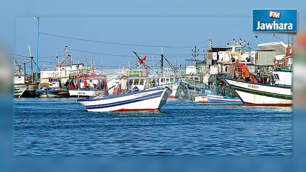 الإفراج عن 50 بحارا تونسيا محتجزا في ليبيا بعد دفعهم غرامة مالية
