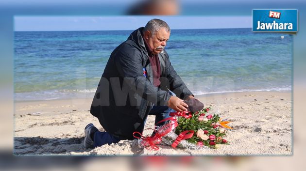 السباح العالمي نجيب بالهادي ينهي سنة 2015 بزيارة مكان هجوم سوسة