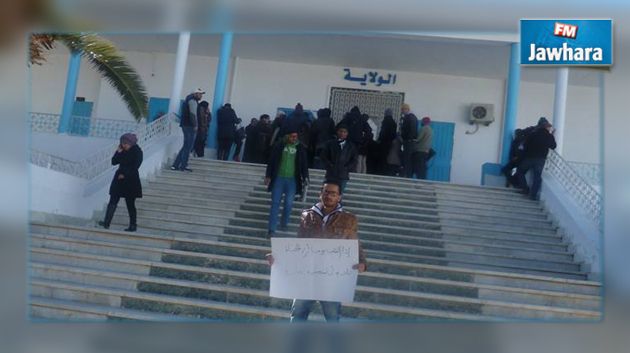 والي القصرين يكشف معلومات جديدة بخصوص حذف أسماء من قائمة المعطلين عن العمل