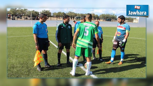 الرابطة الثالثة : توقف مباراة أهلي بوحجر و القلعة الرياضية و إحتجاجات على التحكيم
