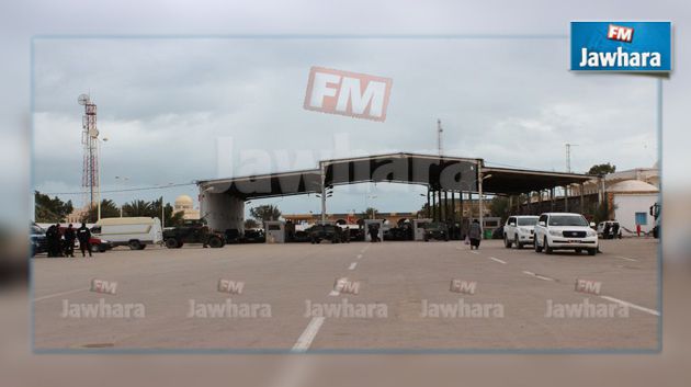بن قردان : غلق المعبر الحدودي راس جدير