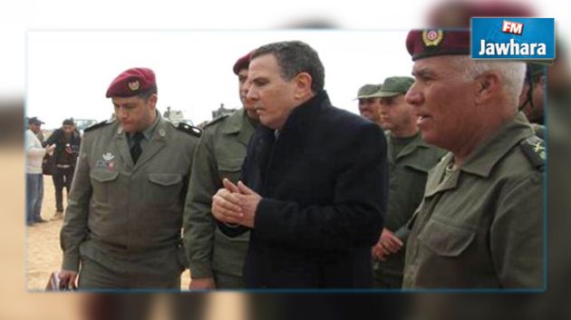 وزيرا الدفاع والداخلية في طريقهما إلى بن قردان