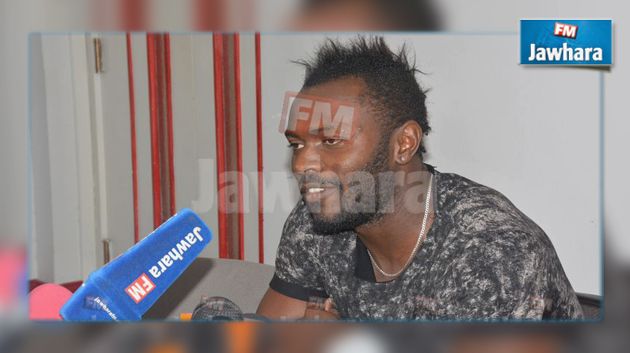 مدرب المنتخب الكامروني يوجه الدعوة لفرانك كوم