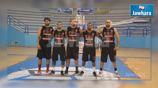 كأس تونس لكرة السلة : النجم الساحلي يفوز على الإفريقي  و يتأهل إلى نصف النهائي