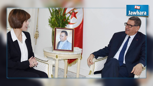 صورة الشهيد البطل عبد العاطي عبد الكبير تزيّن مكتب رئيس الحكومة